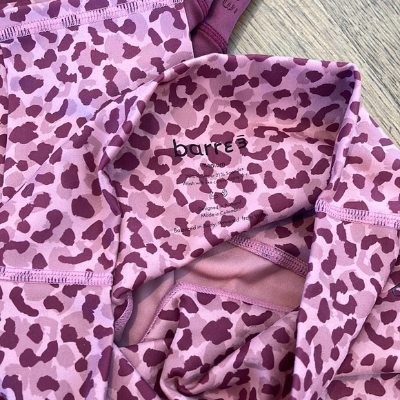 Barre3 medium leggings. Lot of 3. Pockets - Picture 3 of 9